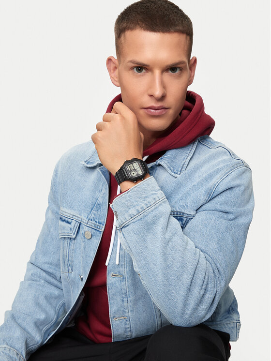 Casio Часовник Casio AE-1200WH-1AVEF Черен