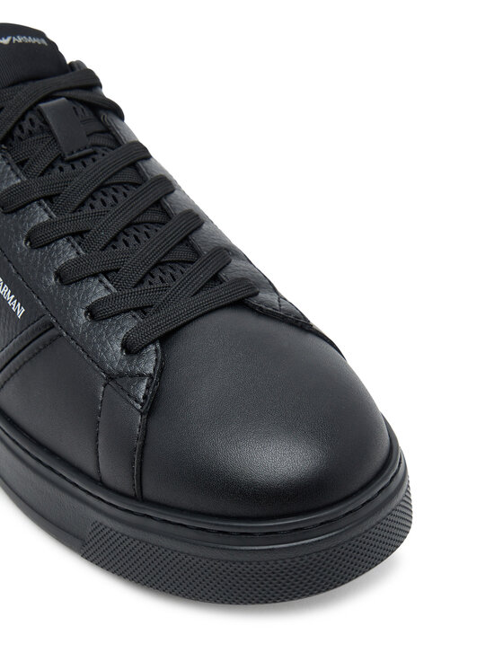 Emporio Armani Снікерcи Emporio Armani EM003701 AF18017 MC005 Чорний