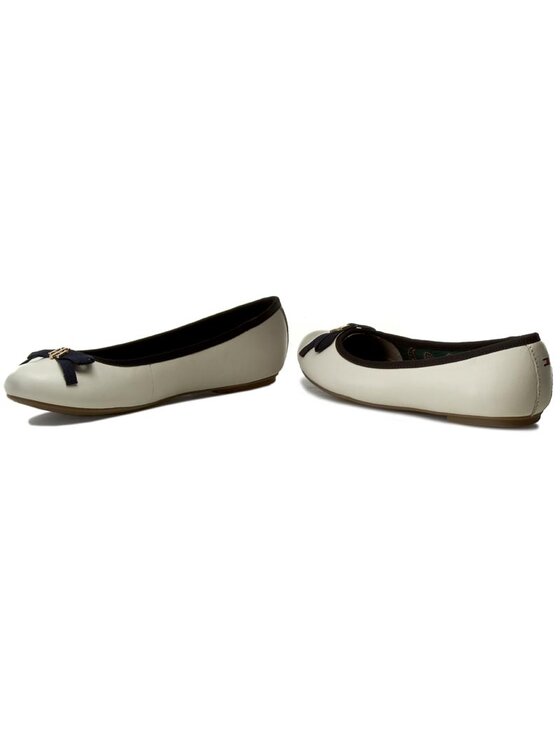 Tommy Hilfiger Baleríny Tommy Hilfiger Claudia 2A FW0FW00266 Bílá
