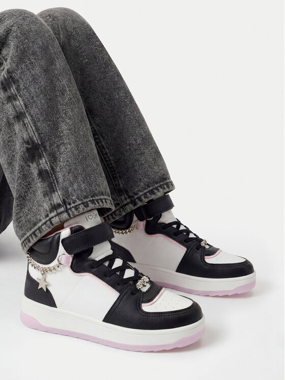 DeeZee Sneakersy DeeZee CEO-BIC-AW25-DZ09 Biela