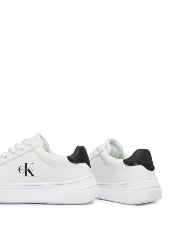 Calvin Klein Sneakersy Calvin Klein V3X9-83468-1355 S Biela