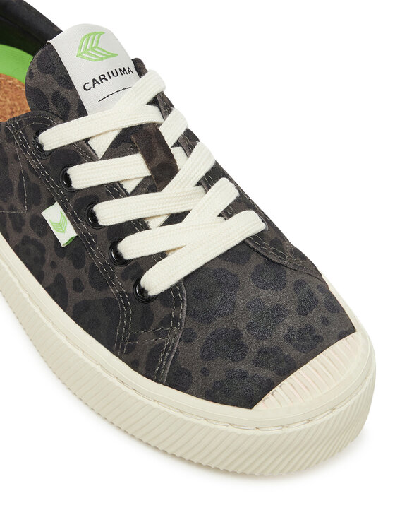 Cariuma Plátenky Cariuma Oca 100102B50W080 Čierna