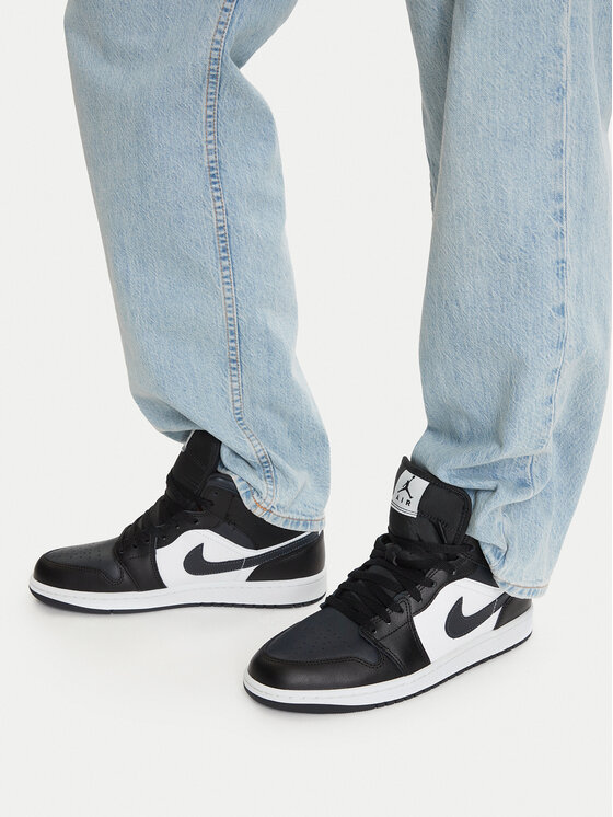 Nike Снікерcи Nike Air Jordan 1 Mid DQ8426 010 Чорний