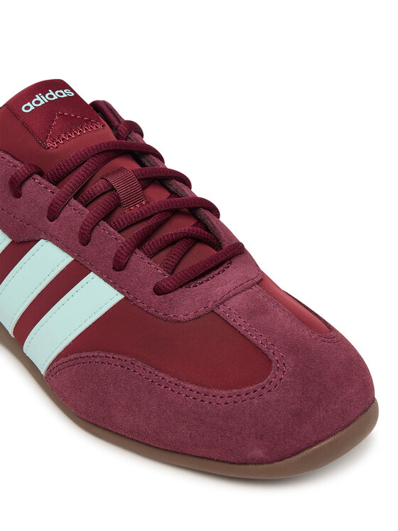 adidas Снікерcи adidas Barreda Lo Shoes KJ4734 Бордовий