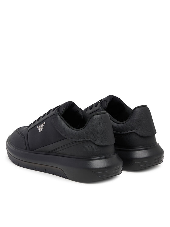 Emporio Armani Sneakersy Emporio Armani EM003666 AF19532 MC105 Čierna