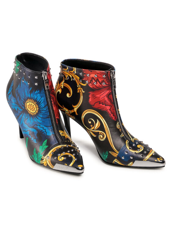 Versace Jeans Couture Īsie zābaki Versace Jeans Couture E0VZBS54 Melns