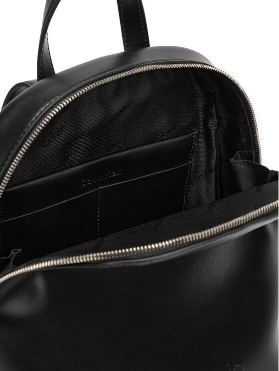Calvin Klein Ruksak Calvin Klein K60K613185 Crna