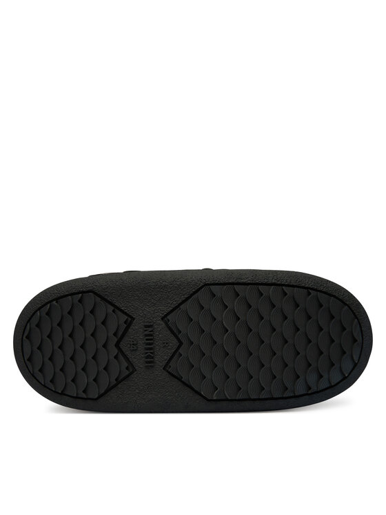 Inuikii Snehule Inuikii Moutain 2002.003.0031 Čierna