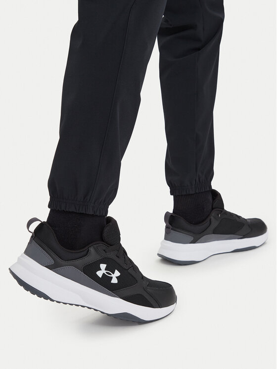 Under Armour Sneakersy Under Armour Ua Charged Edge 3026727-003 Čierna