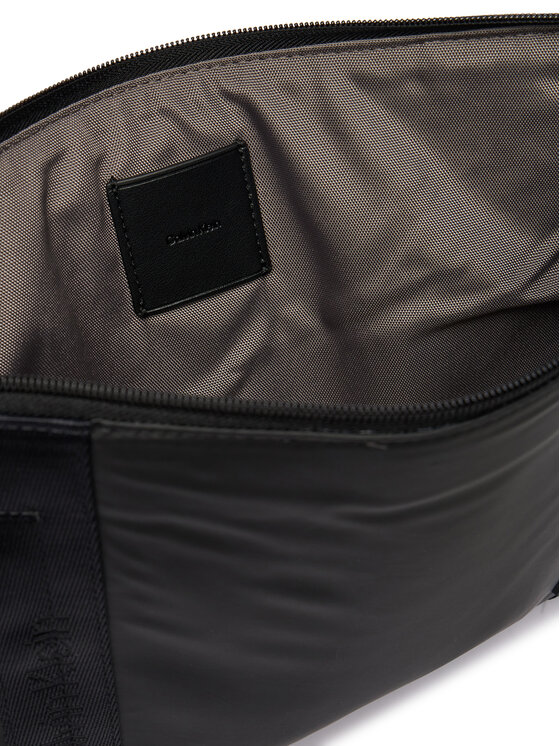 Calvin Klein Θήκη για laptop Calvin Klein Rubberized Laptop Sleeve W/ Hand LV04D1294G Μαύρο