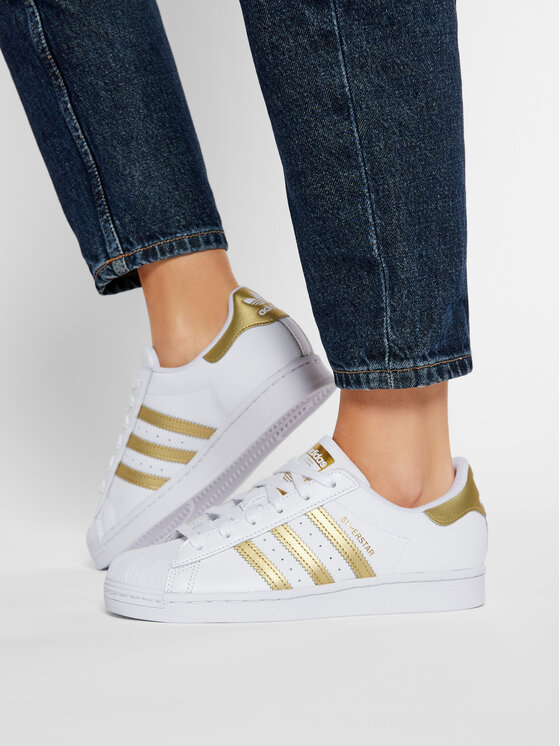 adidas Снікерcи adidas Superstar W FX7483 Білий