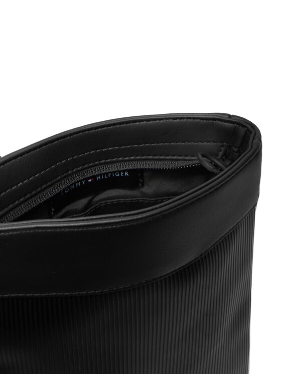 Tommy Hilfiger Ľadvinka Tommy Hilfiger Th Flag Mini Crossover AM0AM14014 Čierna
