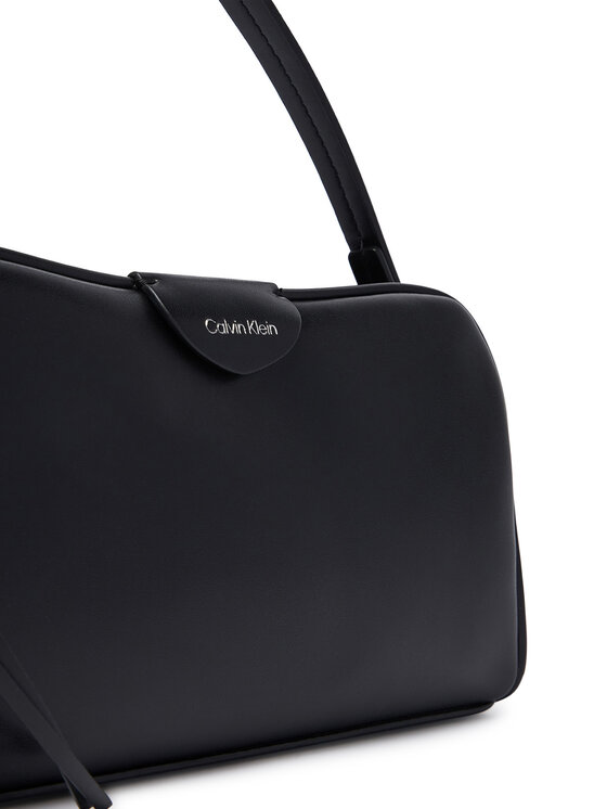 Calvin Klein Дамска чанта Calvin Klein Emblem Trio Top Handle Camera Ba LV04F3370G Черен