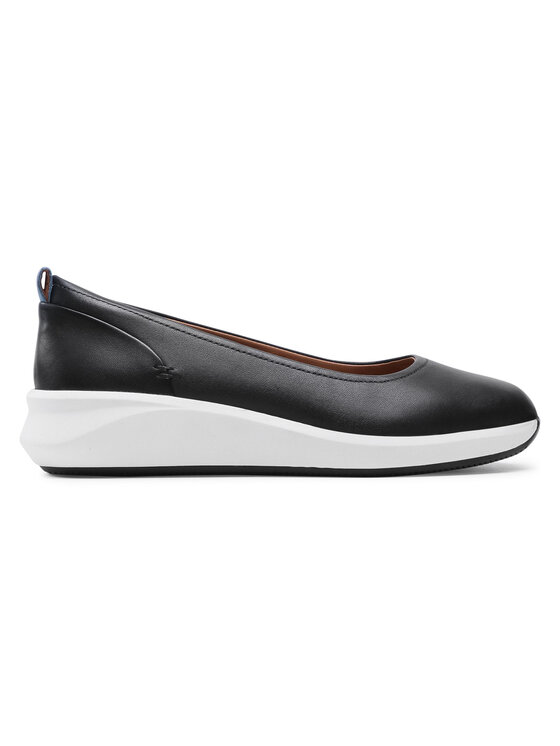 Clarks Обувки Clarks Un Rio Vibe 261590964 Черен