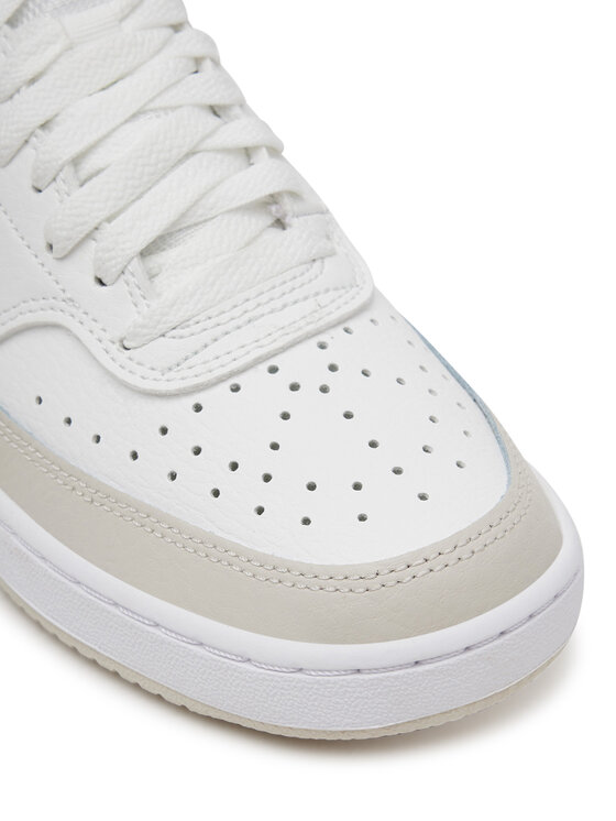 Nike Sneakersy Nike Court Vision Mid CD5436 106 Bílá