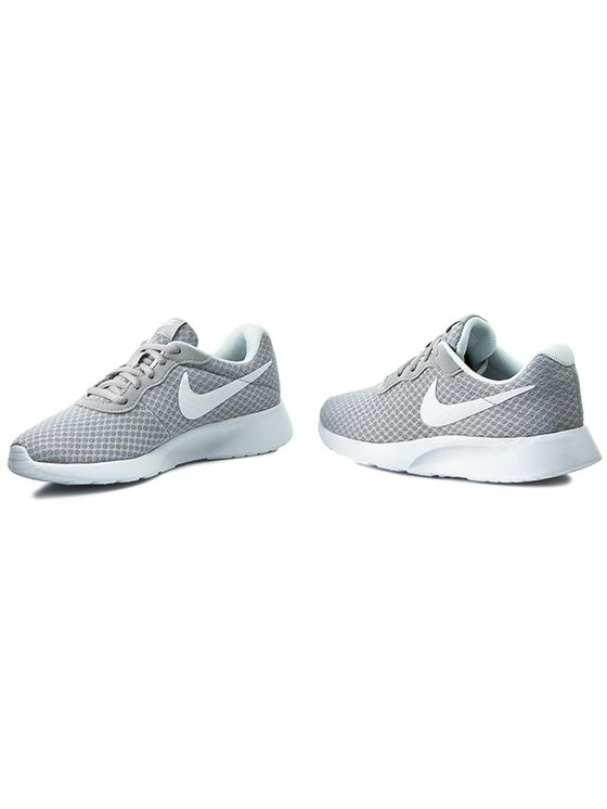 Nike Сникърси Nike Tanjun 812655 010 Сив