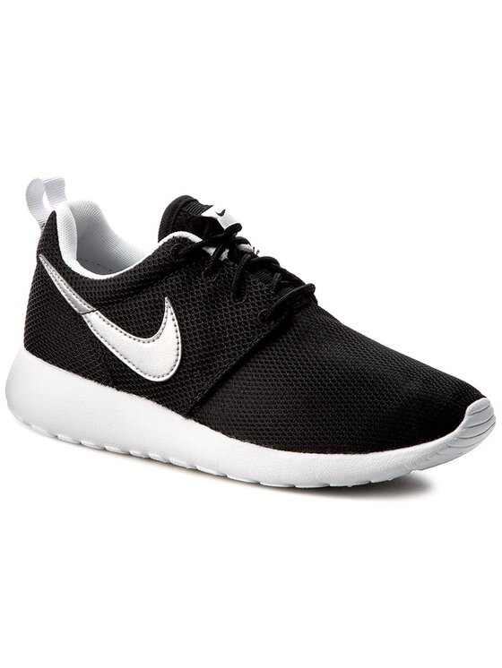 Nike Sportcipők Nike Roshe One (Gs) 599728 021 Fekete