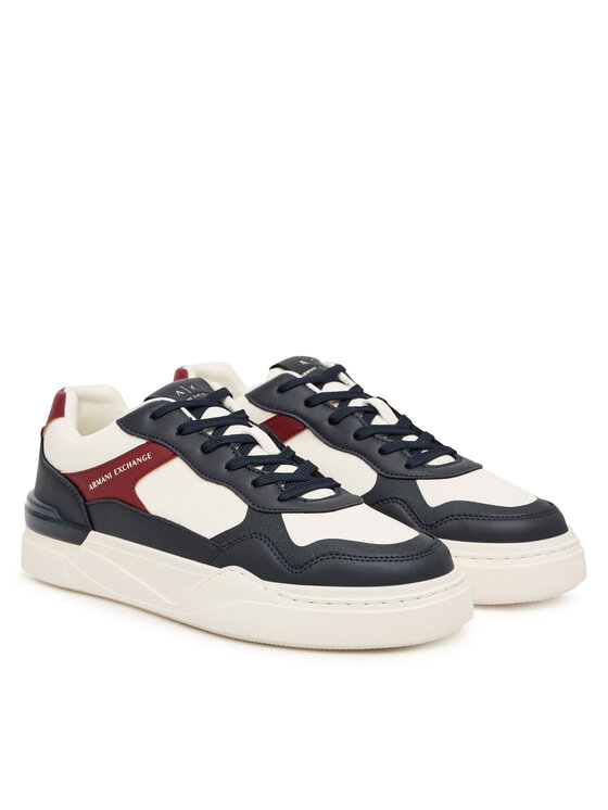 Armani Exchange Снікерcи Armani Exchange XUX219 XV857 MZ266 Білий