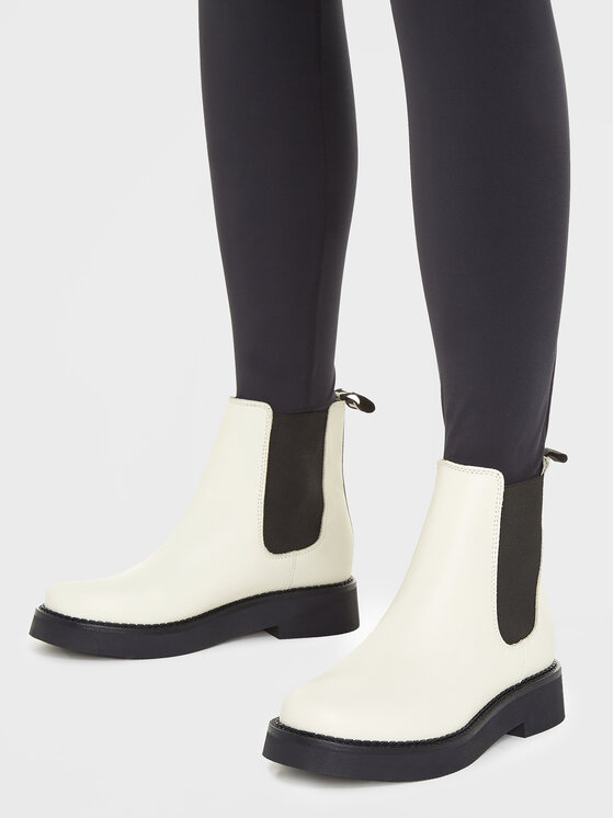 Tommy Jeans Členková obuv s elastickým prvkom Tommy Jeans Tjw Chelsea Flat EN0EN02311 Biela