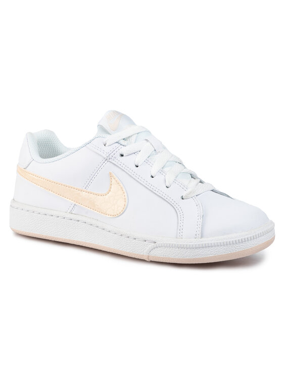 Nike Superge Nike Court Royale 749867 113 Bela