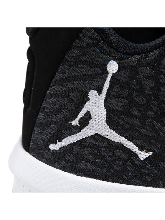 Nike Sneakersy Nike Jordan B. Fly 881444 009 Čierna