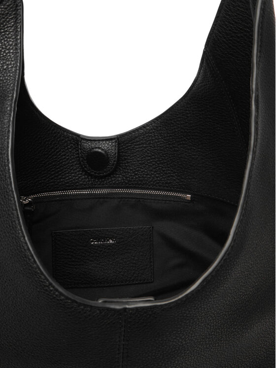 Calvin Klein Torebka Calvin Klein Slouchy Leather Md Shoulder Bag LV04F3543G Czarny
