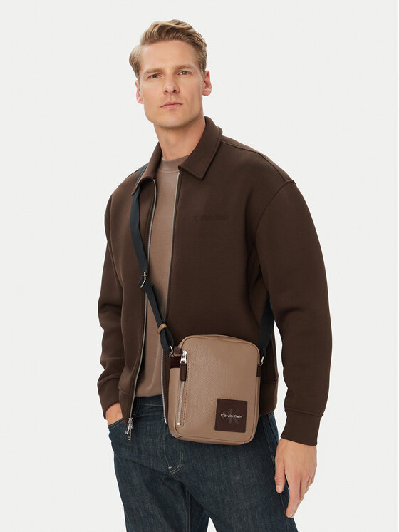Calvin Klein Saszetka Calvin Klein Bold Pebble Ssnl Simple Reporter LV04D3624G Beżowy