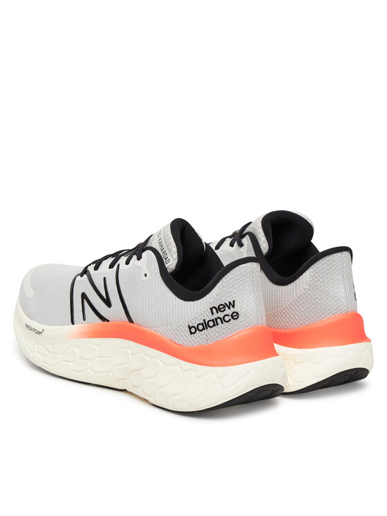 New Balance Tekaški čevlji New Balance Kaiha Road MKAIRCU1 Siva