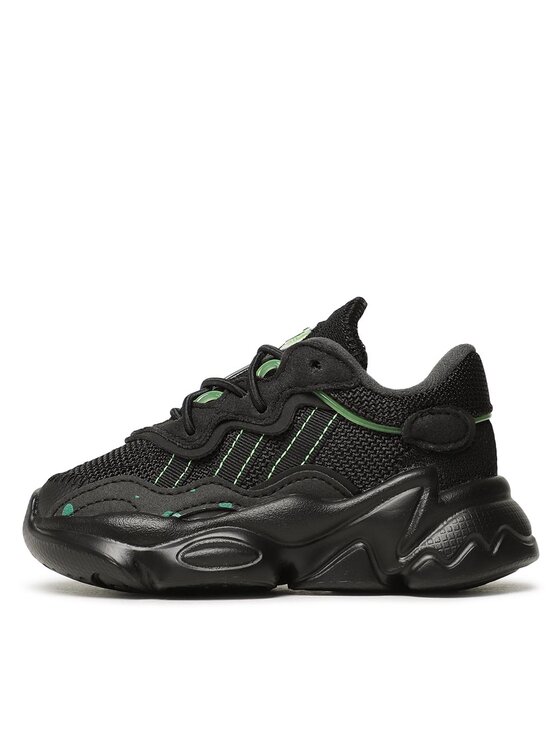 adidas Снікерcи adidas OZWEEGO Shoes HR0242 Чорний