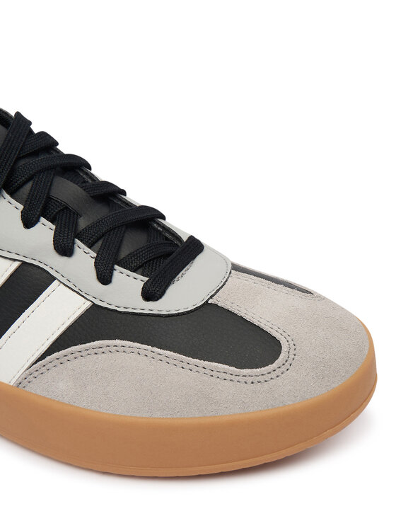 adidas Снікерcи adidas Barreda JP5927 Чорний