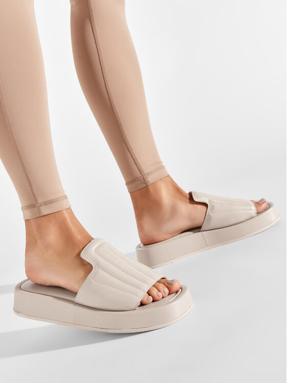 Nessi Šľapky Nessi 22199 Béžová