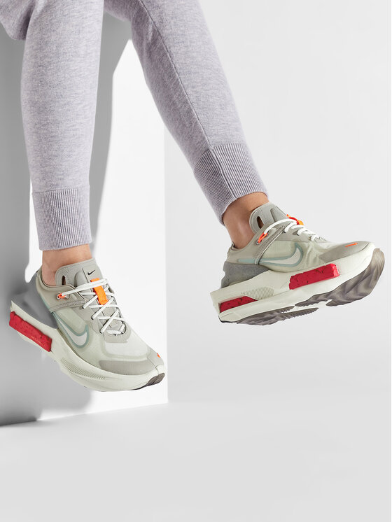 Nike Laisvalaikio batai Nike W Nike Fontanka Edge CU1450 200 Smėlio