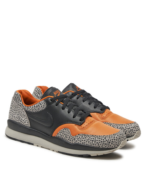 Nike Снікерcи Nike Air Safari HM3818 Коричневий