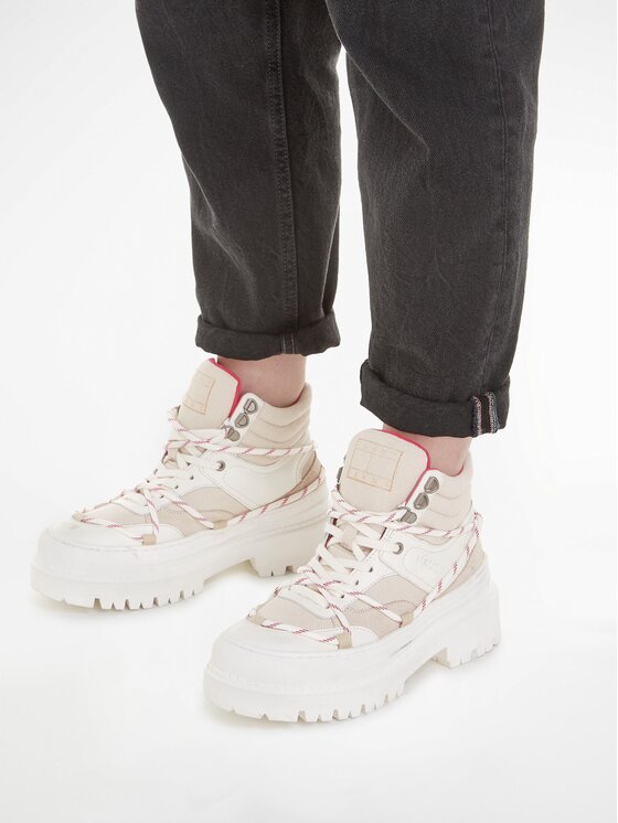 Tommy Jeans Pohodni čevlji Tommy Jeans Tjw Hybrid Boot EN0EN02338 Bela