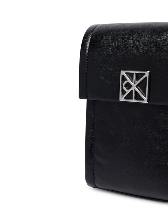 Calvin Klein Taška na telefón Calvin Klein LV04F1214G Čierna