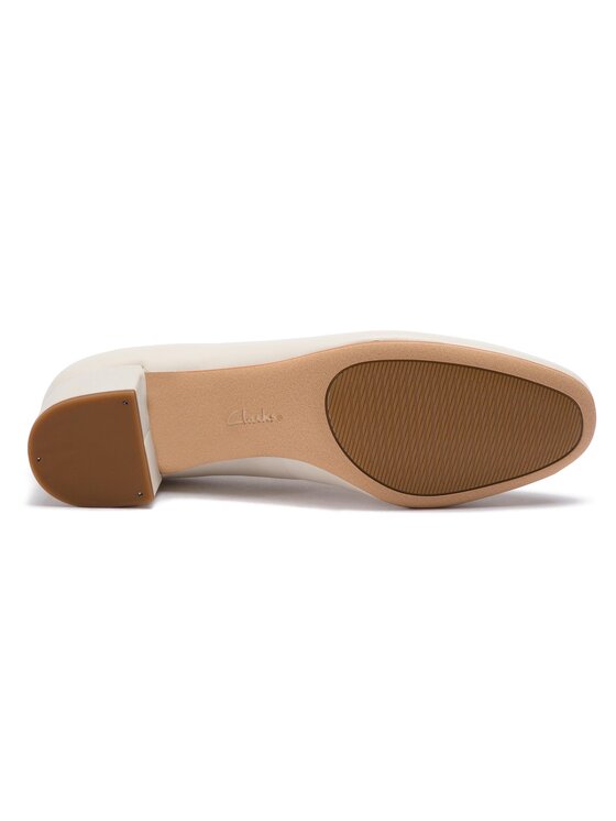 Clarks Туфлі Clarks Orabella Alice 261407804 Бежевий