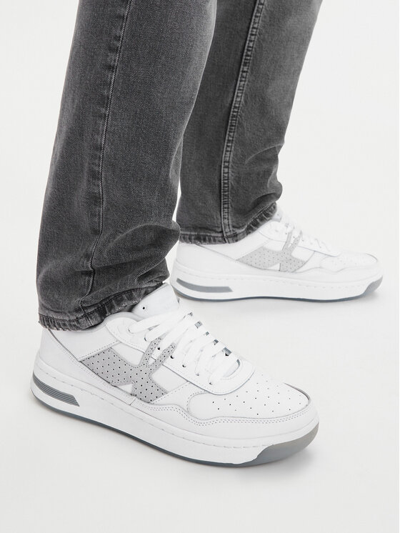 Under Armour Снікерcи Under Armour UA Court 96 Suede 3028765 Білий