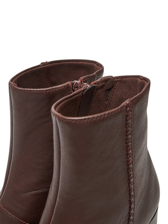 Clarks Členková obuv Clarks Keirsta Faye 26180038 Hnedá