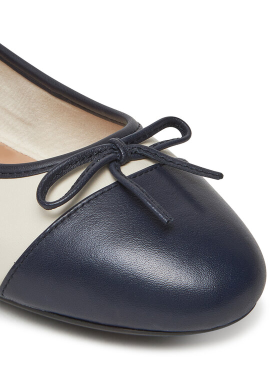 Tommy Hilfiger Baleriny Tommy Hilfiger Toe Cap Leather Ballerina FW0FW08759 Beżowy