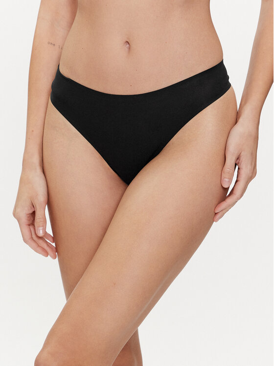 Chantelle Chantelle Стрінги Soft Stretch C11GG0 Чорний