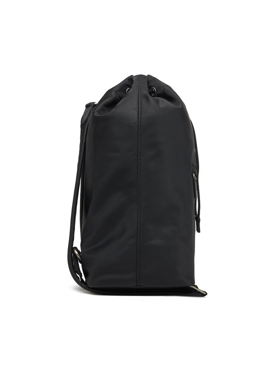 Calvin Klein Mochila Calvin Klein Sleek Drawstring Sling LV04D3145G Negro