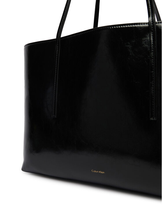 Calvin Klein Kabelka Calvin Klein Foil Logo Glossy LV04F3537G Černá