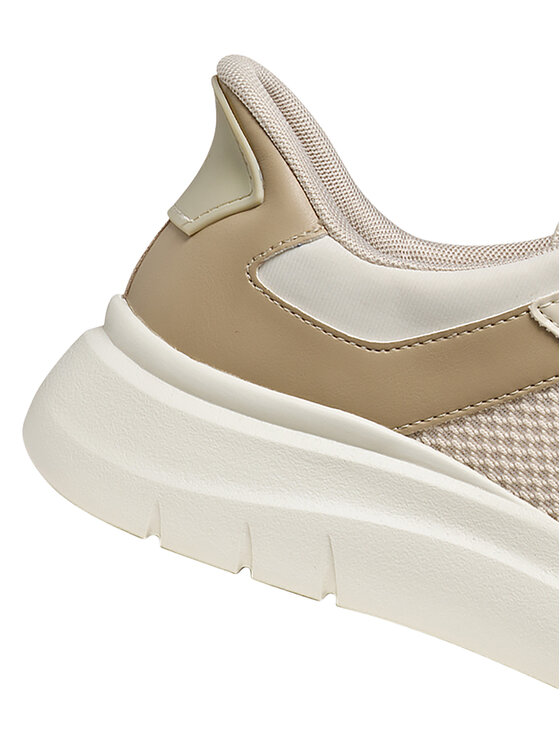 Geox Сникърси Geox D Plummery Plus D670JB 1402 C1S5K Кремав