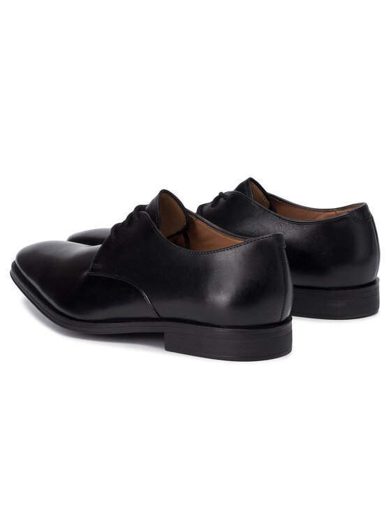 Clarks Туфлі Clarks Gilman Walk 261440567 Чорний