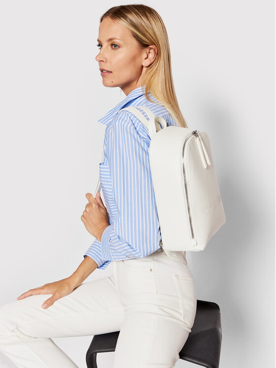 Calvin Klein Nahrbtnik Calvin Klein Ck Set Backpack K60K609122 Bela