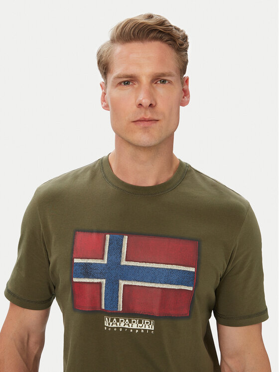 Napapijri Napapijri Camiseta S-Flag Tiki Ss NP0A8A6IG1F1 Verde oscuro Regular Fit