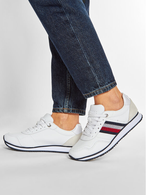 Tommy Hilfiger Sneakersy Tommy Hilfiger Tommy Leather Low Runner FW0FW05213 Biela