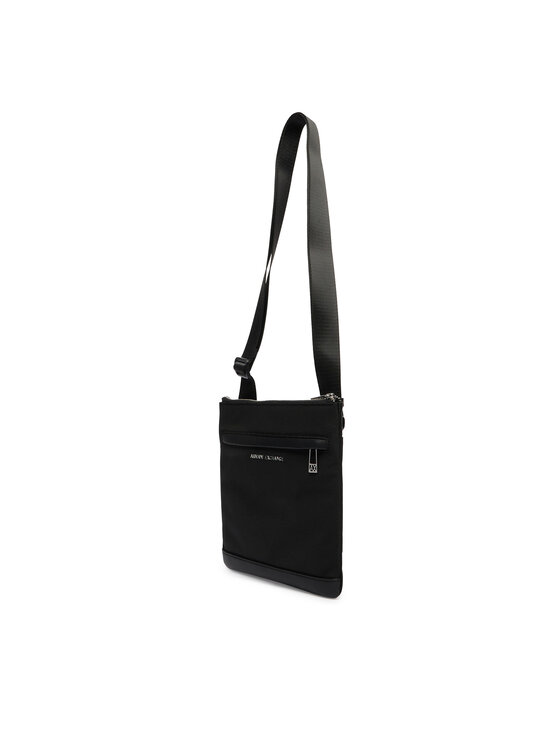 Armani Exchange Плоска сумка Armani Exchange XM002651 AF22656 MC105 Чорний