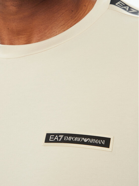 EA7 Emporio Armani EA7 Emporio Armani Camiseta 7M002189 AF10373 U1079 Crema Regular Fit