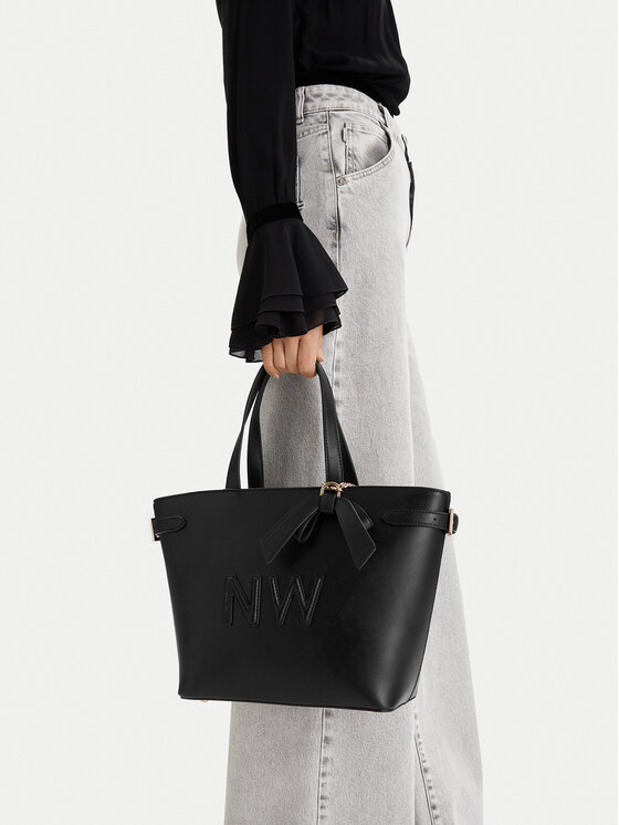 Nine West Сумка Nine West EO-Lira-LX20086b Чорний